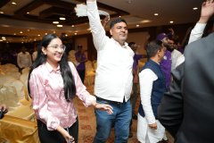 thumbs_DSC03593